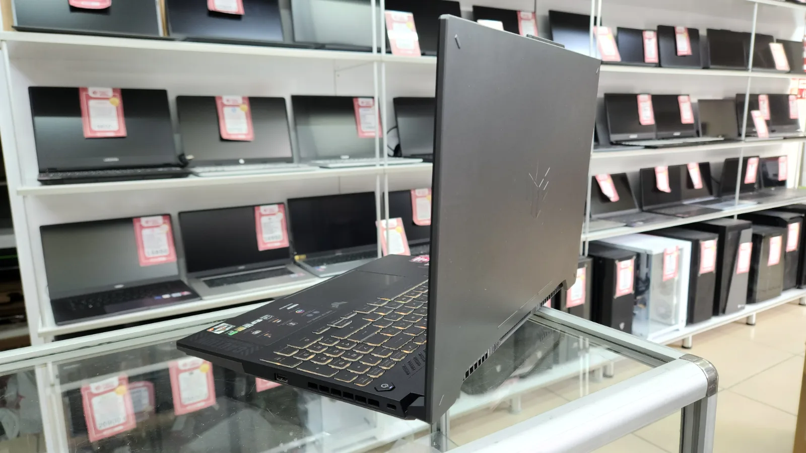 Asus TUF Gaming A15 Ryzen 7 7735HS 16GB DDR5 RTX 4060 8GB 144Hz — fotoğraf 8