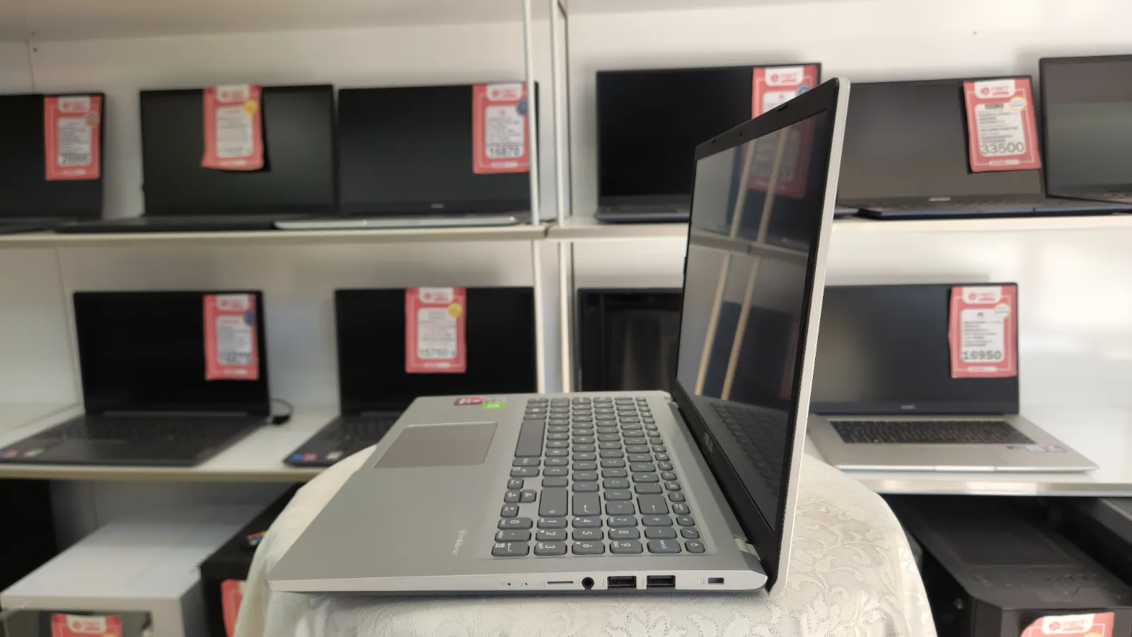 Asus X515JF Intel i5-1035G1 8GB 256GB SSD MX130 15.6" Laptop — fotoğraf 9