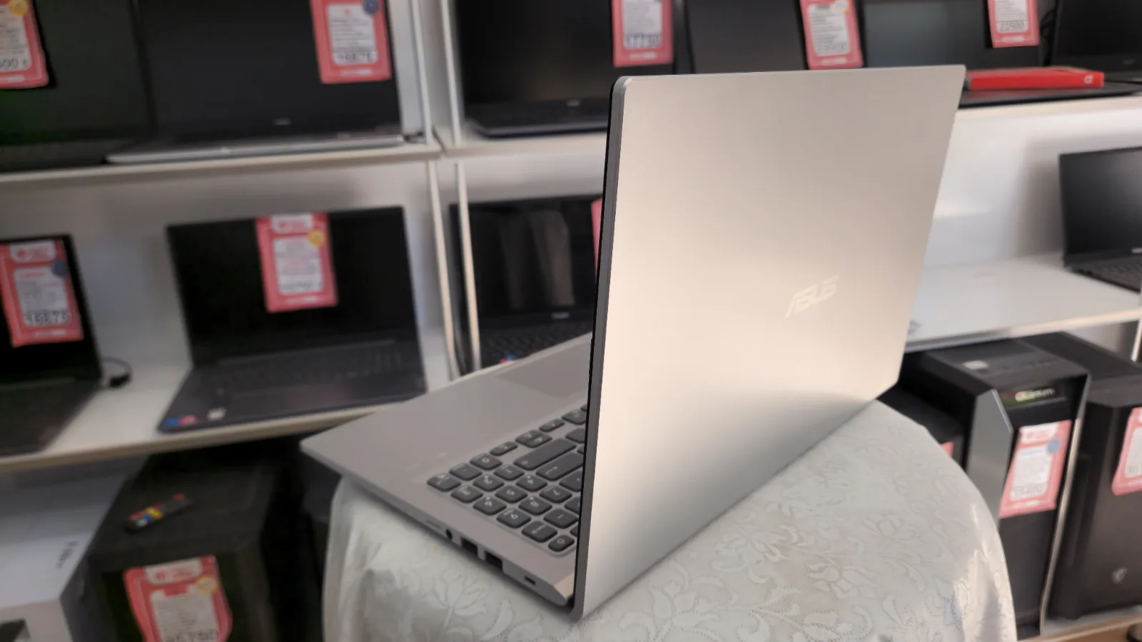Asus X515JF Intel i5-1035G1 8GB 256GB SSD MX130 15.6" Laptop — fotoğraf 8