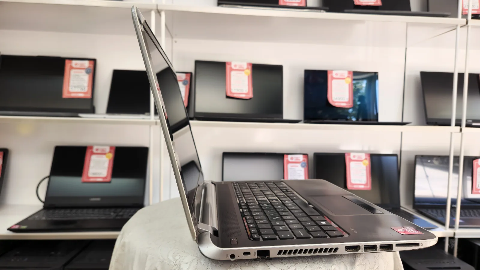 HP Pavilion | i7-4500U | 8 GB | 120 GB SSD | GT 740M 2 GB — fotoğraf 6