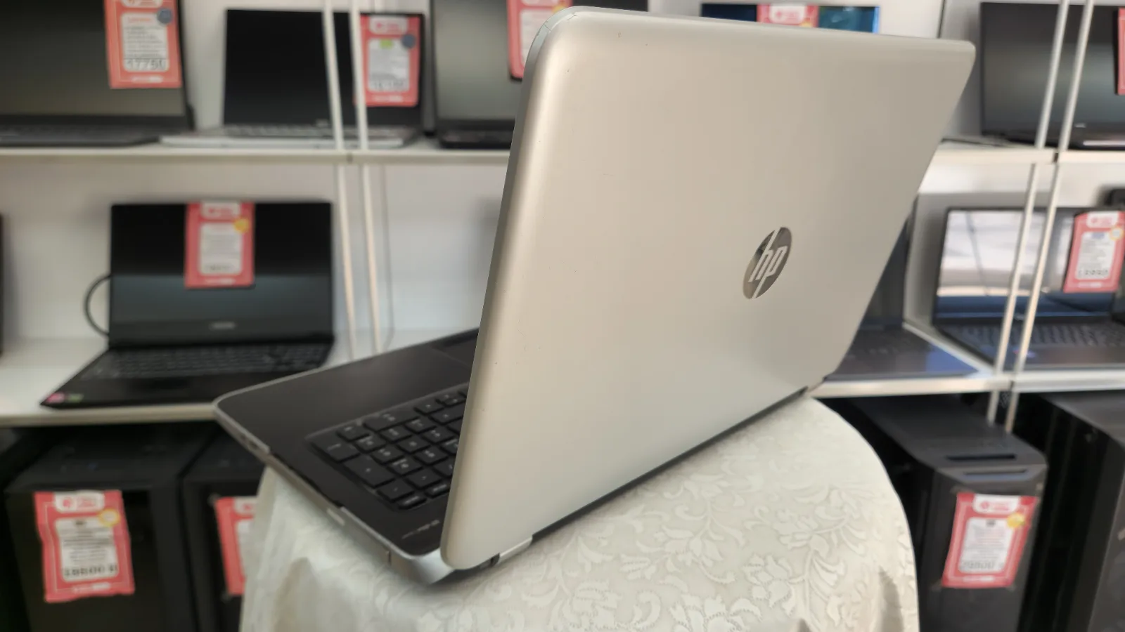 HP Pavilion | i7-4500U | 8 GB | 120 GB SSD | GT 740M 2 GB — fotoğraf 8