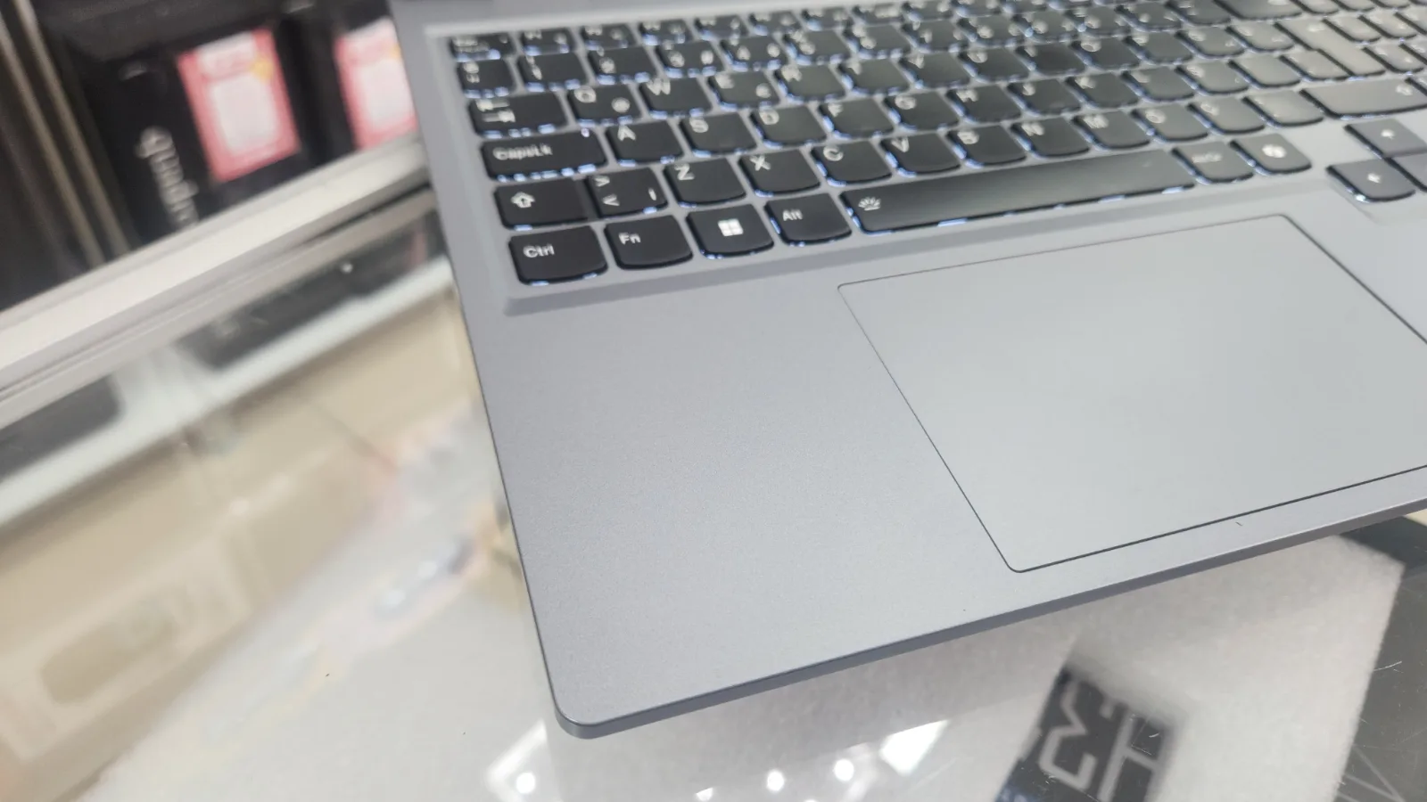 Lenovo LOQ | i5-12600HX | 24 GB | 512 GB M.2 | RTX 4050 | 15.6” FHD — fotoğraf 2