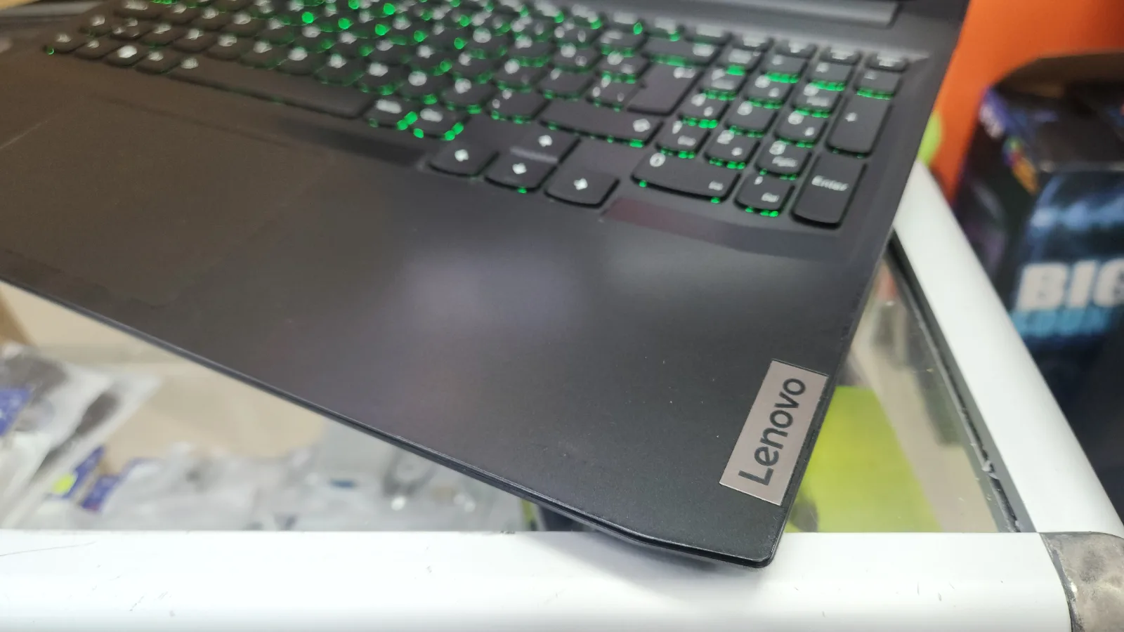 Lenovo Ryzen 7 5800H 16 GB 512 GB M.2 6 GB RTX 3060 165 Hz Gaming Laptop — fotoğraf 3