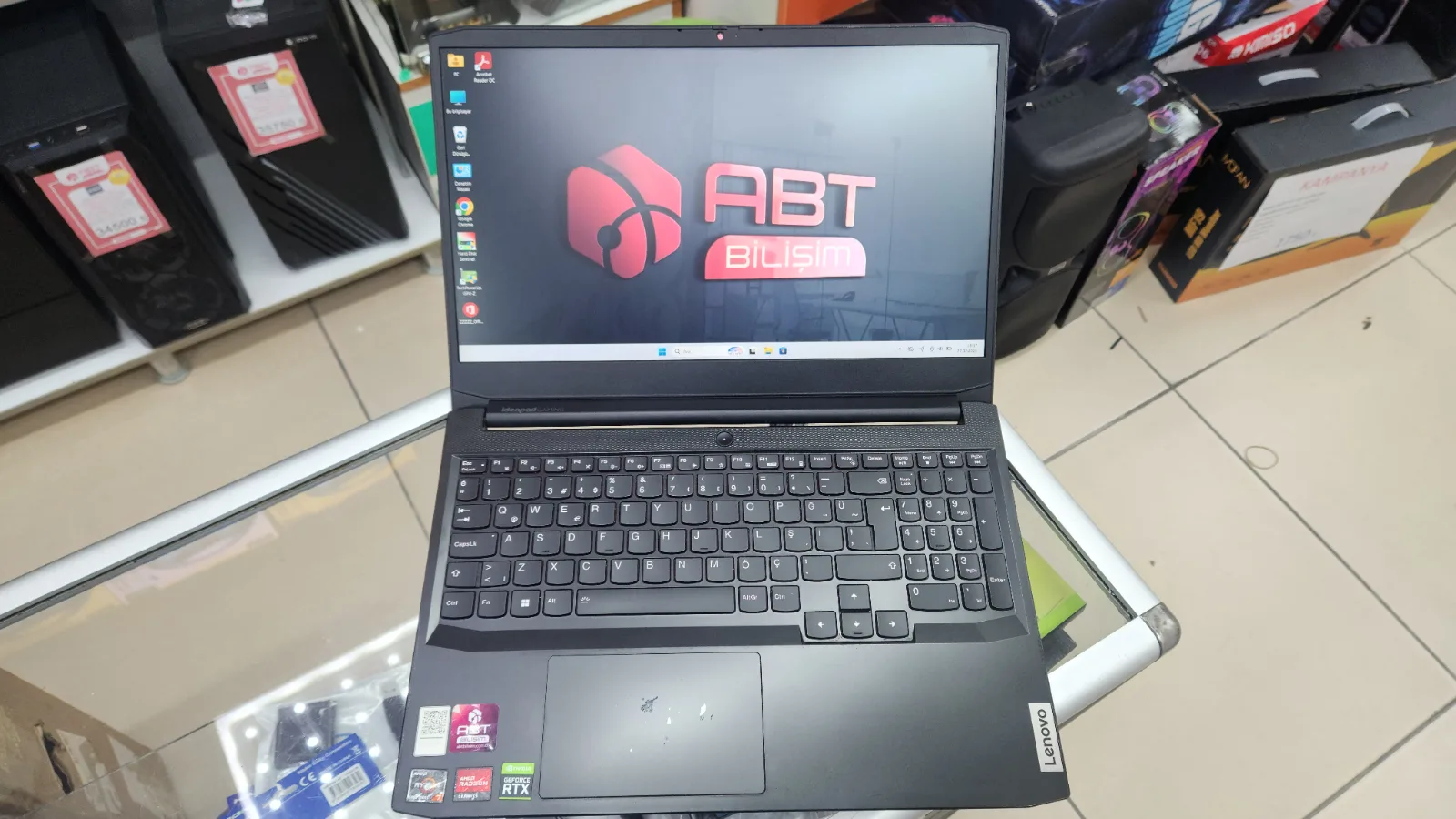 Lenovo Ryzen 7 5800H 16 GB 512 GB M.2 6 GB RTX 3060 165 Hz Gaming Laptop — fotoğraf 9