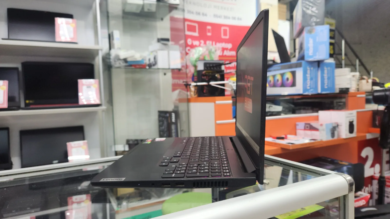 Lenovo Ryzen 7 5800H 16 GB 512 GB M.2 6 GB RTX 3060 165 Hz Gaming Laptop — fotoğraf 7