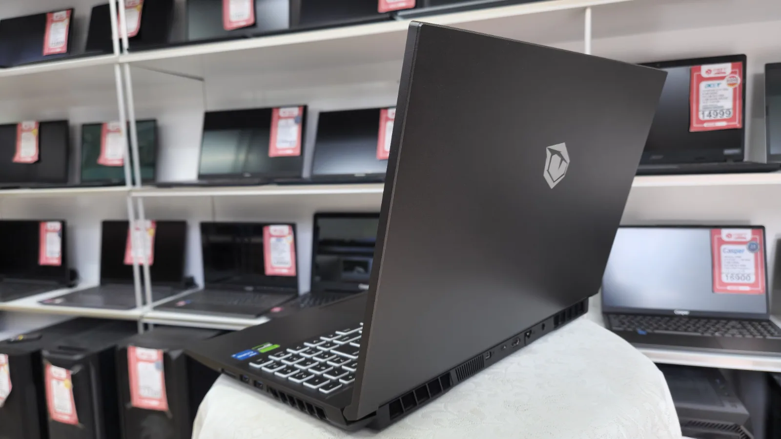 Monster Abra A5 V20.4 i5-12450H 32GB RAM 1TB SSD RTX 4050 6GB 144Hz Oyuncu Bilgisayarı — fotoğraf 8