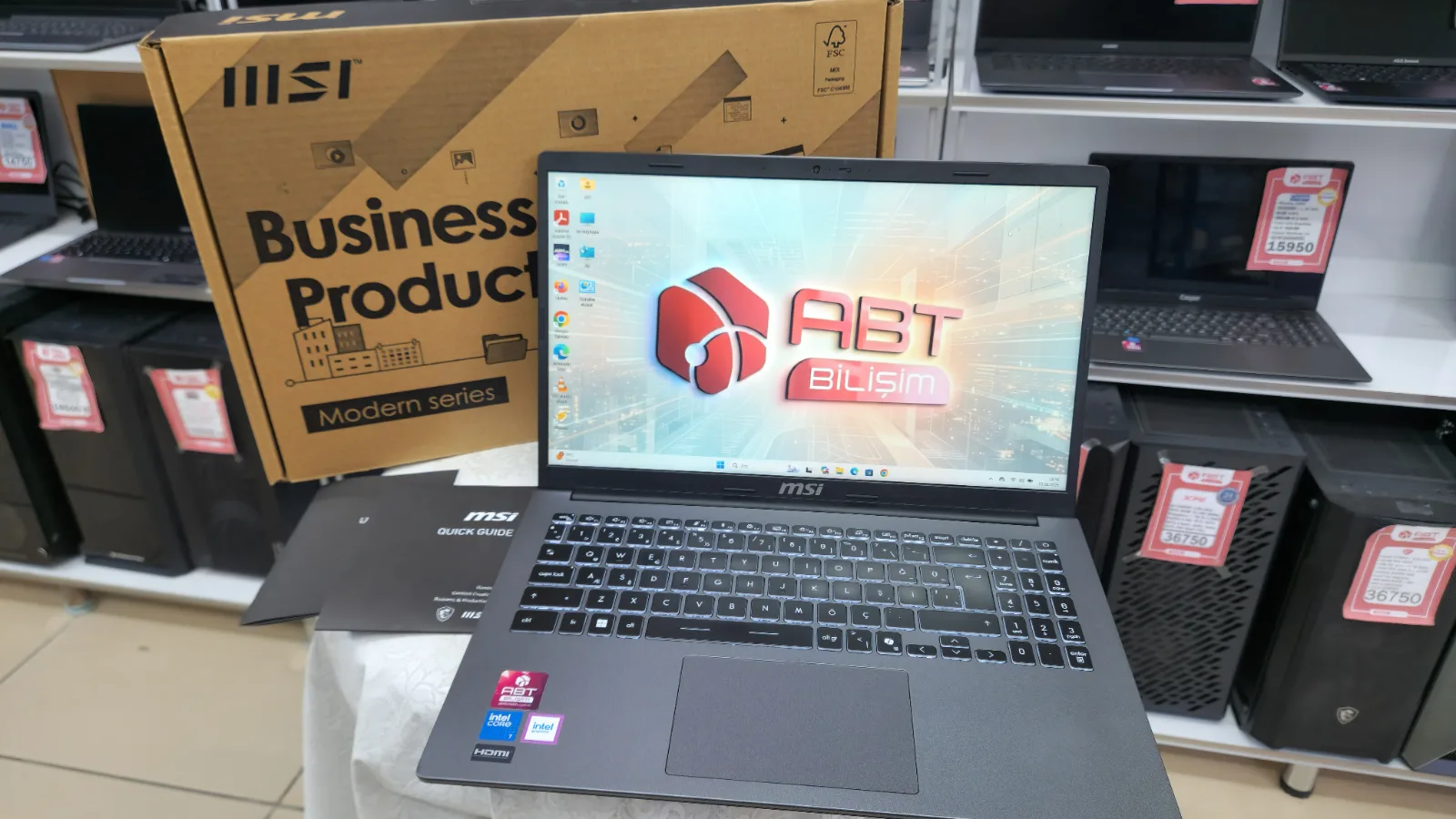 MSI Modern 15 F1MG Intel Core 7 150U 16 GB RAM 512 GB SSD 15,6″ Full HD Işıklı Klavye Dizüstü Bilgisayar — fotoğraf 2