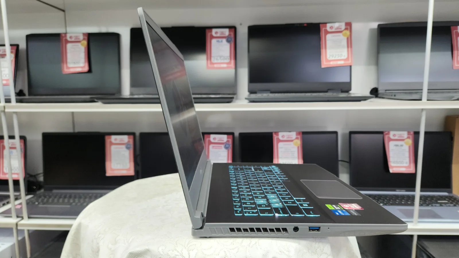 MSI Thin 15 (Intel Core i5-12450H / RTX 2050 / 8GB RAM / 512GB SSD) — fotoğraf 6