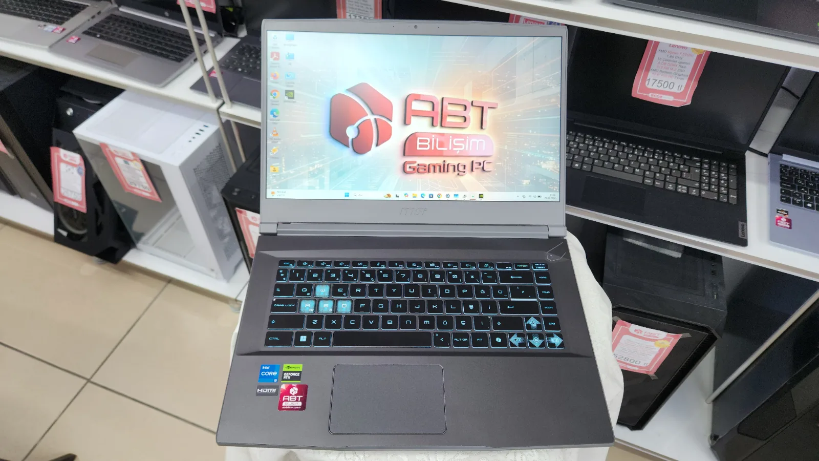 MSI Thin 15 (Intel Core i5-12450H / RTX 2050 / 8GB RAM / 512GB SSD) — fotoğraf 10