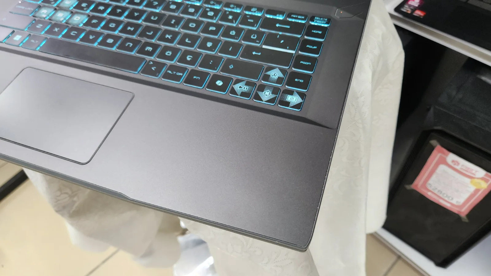 MSI Thin 15 (Intel Core i5-12450H / RTX 2050 / 8GB RAM / 512GB SSD) — fotoğraf 4