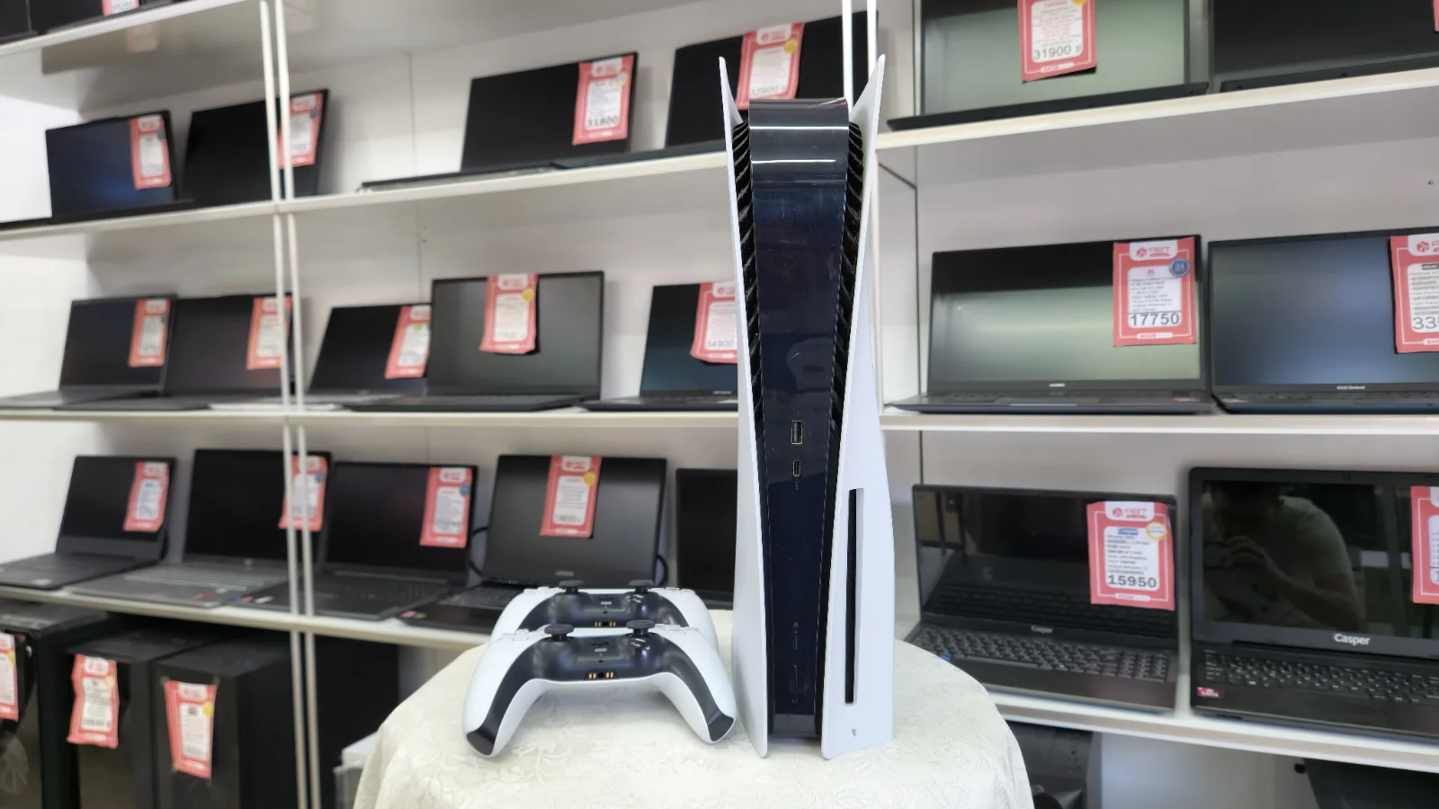PlayStation 5 Fat 825GB CD Versiyon Çift Kol Sıfır Ayarında — fotoğraf 3