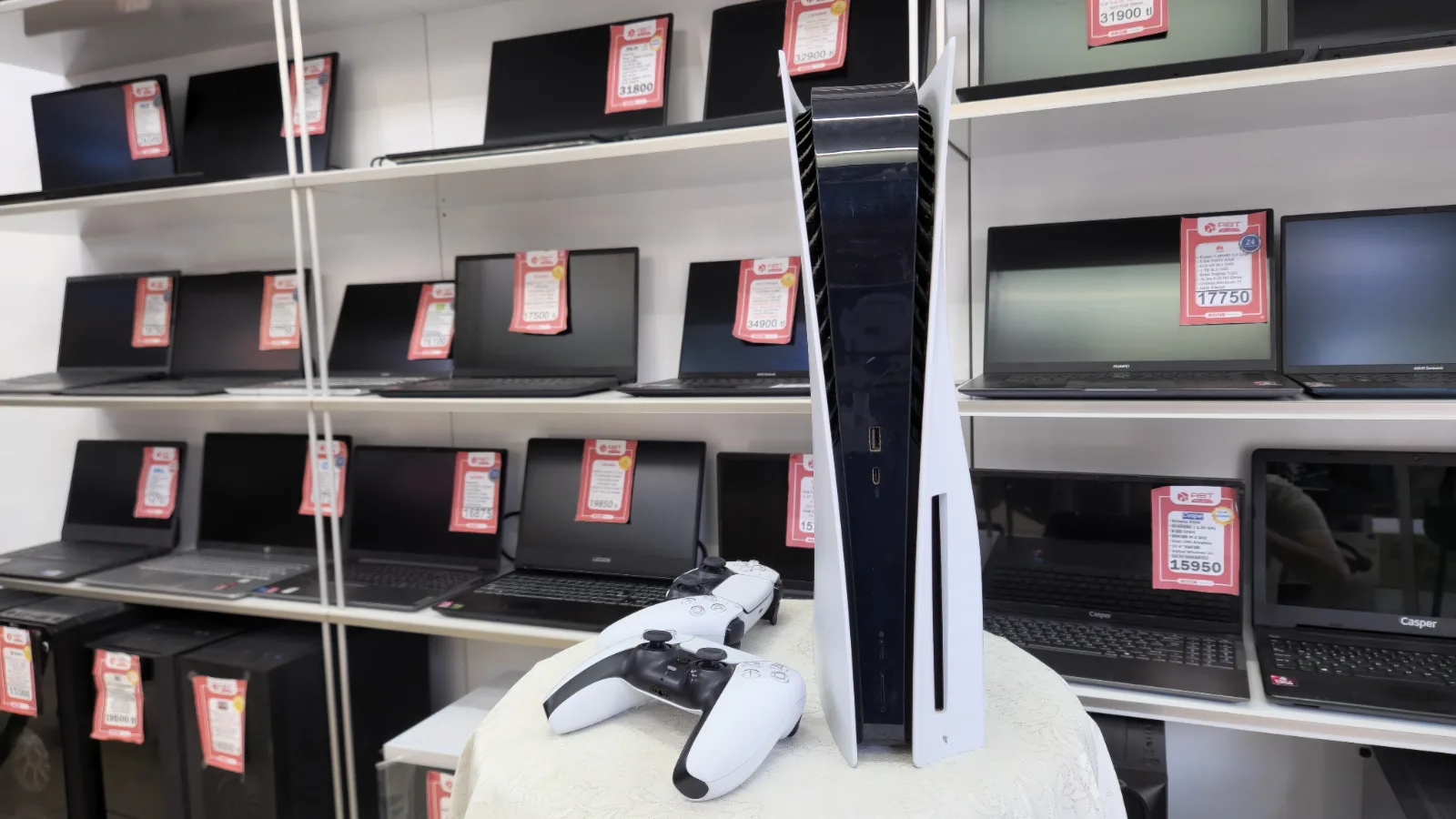 PlayStation 5 Fat 825GB CD Versiyon Çift Kol Sıfır Ayarında — fotoğraf 5