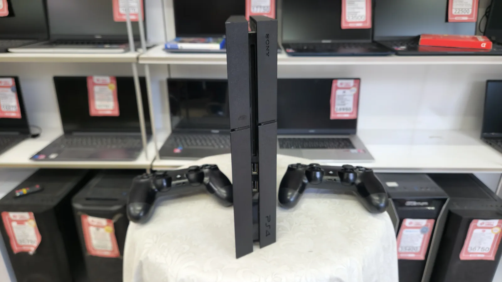 PS4 1 TB Oyun Konsolu - Çift Kol - PES 2017 Hediyeli — fotoğraf 5