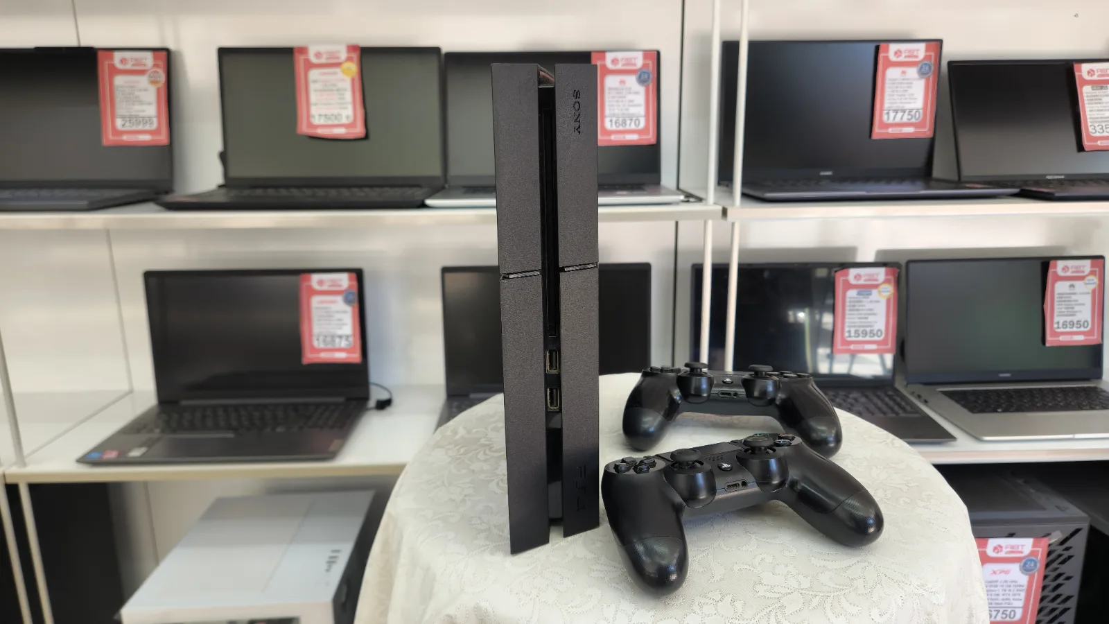 Sony PlayStation 4 1 TB Mat Kasa (CUH-1216B) + 2 Orijinal Kol + Oyun Hediyeli — fotoğraf 4