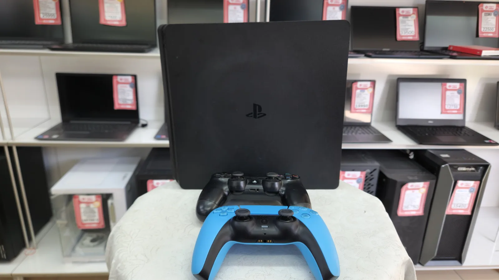 Sony PlayStation 4 Slim | 500 GB | Çift Kol — fotoğraf 4