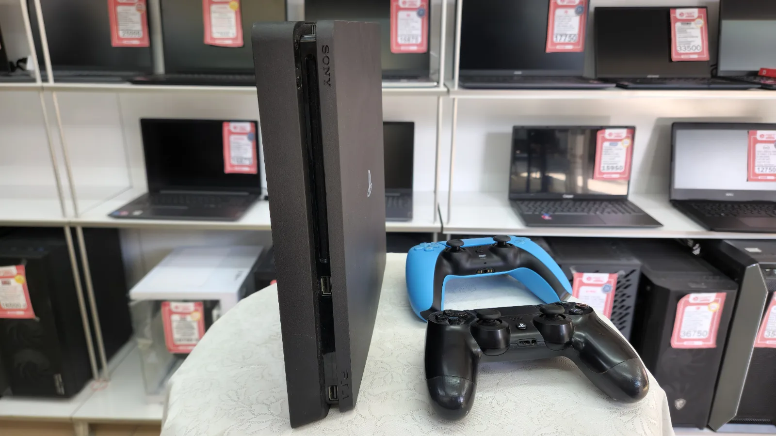 Sony PlayStation 4 Slim | 500 GB | Çift Kol — fotoğraf 3